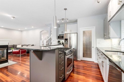 234 Strathridge Place Sw, Calgary, AB 