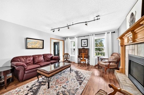 107 2A Avenue Nw, Diamond Valley, AB 