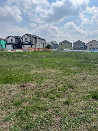 6811 89 Avenue Ne, Calgary, AB 