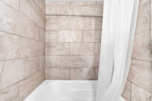 208 Temple Close Ne, Calgary, AB 