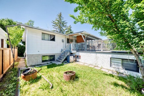 208 Temple Close Ne, Calgary, AB 