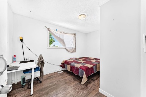 208 Temple Close Ne, Calgary, AB 