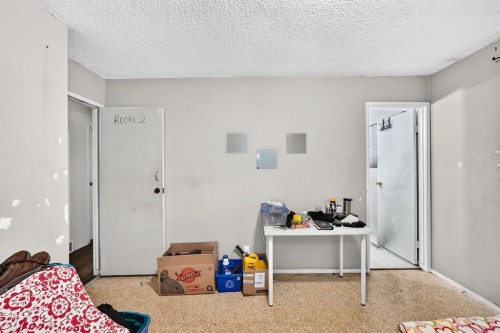 4940 Rundlewood Road Ne, Calgary, AB - Indoor