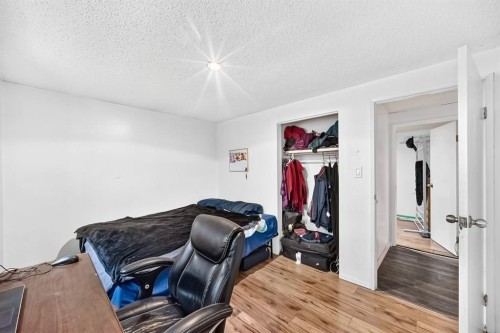4940 Rundlewood Road Ne, Calgary, AB - Indoor