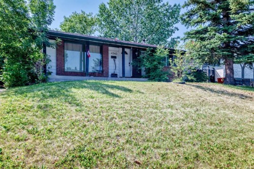 4940 Rundlewood Road Ne, Calgary, AB - Outdoor