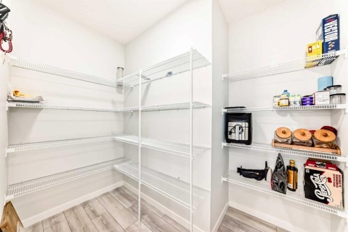 305 Edith Road Nw, Calgary, AB 