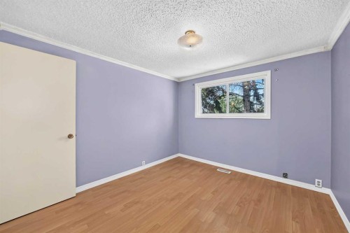 52 Doverdale Mews Se, Calgary, AB 