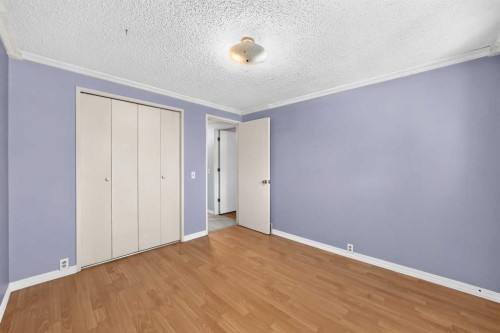 52 Doverdale Mews Se, Calgary, AB 