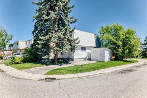 52 Doverdale Mews Se, Calgary, AB 