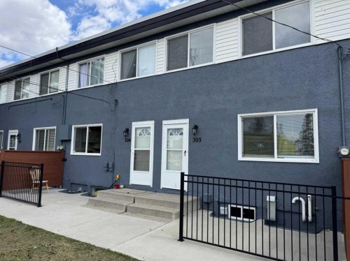 303-2211 19 Street Ne, Calgary, AB - Outdoor With Exterior