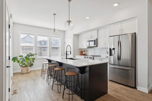 124 Wolf Willow Boulevard Se, Calgary, AB 