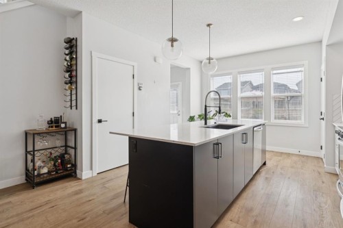 124 Wolf Willow Boulevard Se, Calgary, AB 