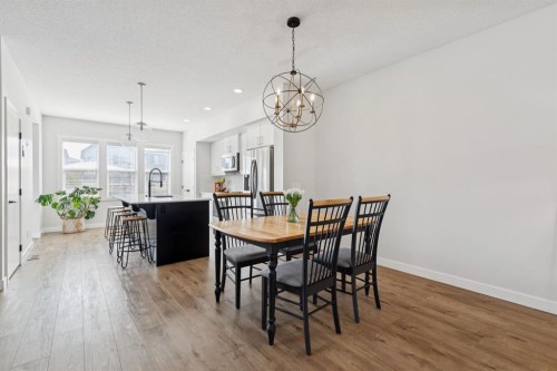 124 Wolf Willow Boulevard Se, Calgary, AB 