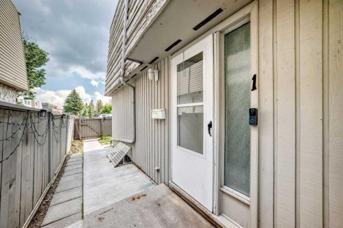 1-6408 4 Street Ne, Calgary, AB 