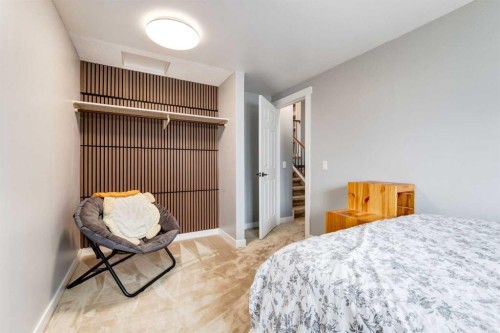 112-1190 Ranchview Road Nw, Calgary, AB - Indoor Photo Showing Bedroom