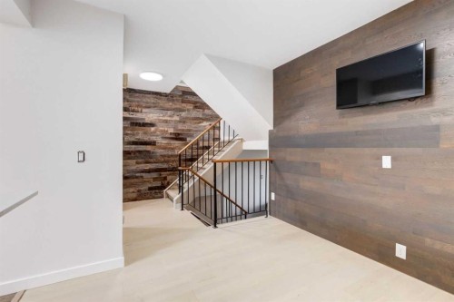 112-1190 Ranchview Road Nw, Calgary, AB - Indoor Photo Showing Other Room