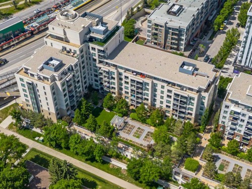 307-38 9 Street Ne, Calgary, AB 