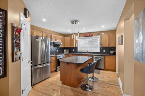 491 Copperpond Boulevard Se, Calgary, AB 