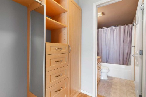 1102-70 Panamount Drive Nw, Calgary, AB - Indoor