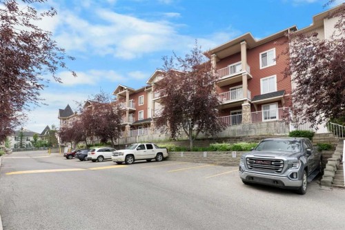 1102-70 Panamount Drive Nw, Calgary, AB - Outdoor With Balcony With Facade