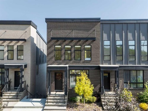 3044 85 Street Sw, Calgary, AB - Outdoor With Facade