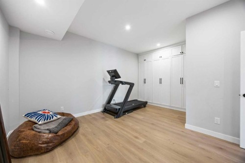 3044 85 Street Sw, Calgary, AB - Indoor Photo Showing Gym Room