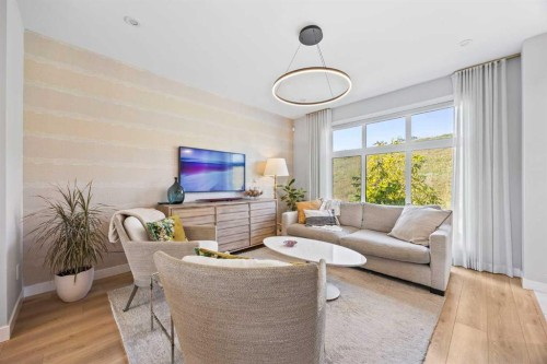 3044 85 Street Sw, Calgary, AB - Indoor Photo Showing Living Room