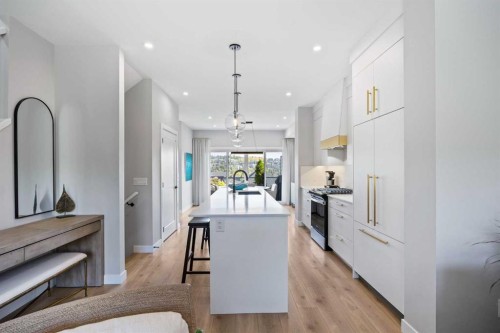 3044 85 Street Sw, Calgary, AB - Indoor Photo Showing Kitchen With Upgraded Kitchen