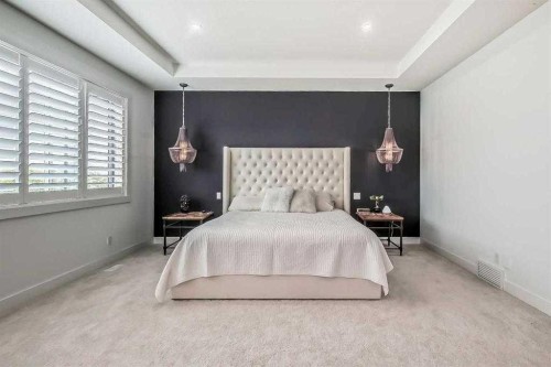 276 Cranbrook Point Se, Calgary, AB - Indoor Photo Showing Bedroom