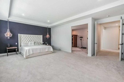 276 Cranbrook Point Se, Calgary, AB - Indoor Photo Showing Bedroom