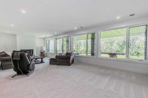 276 Cranbrook Point Se, Calgary, AB - Indoor