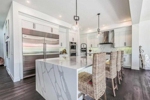 276 Cranbrook Point Se, Calgary, AB - Indoor Photo Showing Kitchen With Stainless Steel Kitchen With Upgraded Kitchen