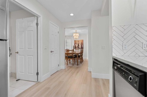 957 Applewood Drive Se, Calgary, AB 