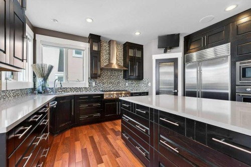 78 Aspen Cliff Close Sw, Calgary, AB - Indoor Photo Showing Kitchen With Upgraded Kitchen