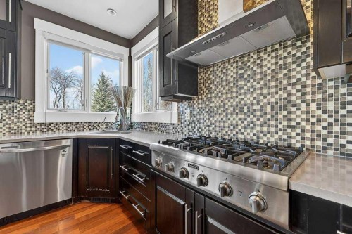 78 Aspen Cliff Close Sw, Calgary, AB - Indoor Photo Showing Kitchen With Upgraded Kitchen