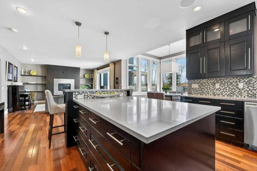 78 Aspen Cliff Close Sw, Calgary, AB - Indoor Photo Showing Kitchen With Upgraded Kitchen