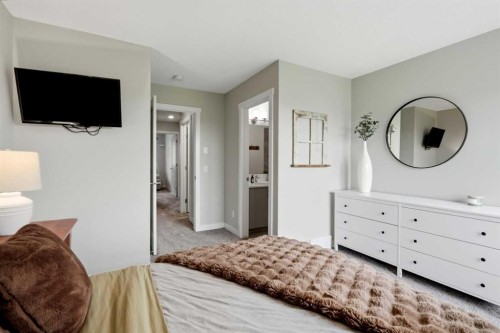 34 Walden Lane Se, Calgary, AB 
