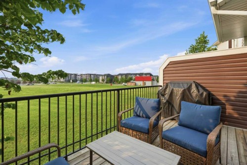 34 Walden Lane Se, Calgary, AB 