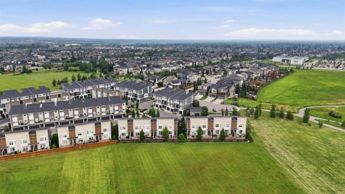 34 Walden Lane Se, Calgary, AB 