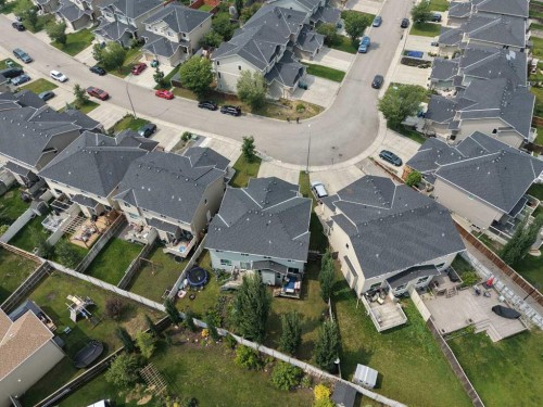 82 Brightoncrest Grove Se, Calgary, AB 