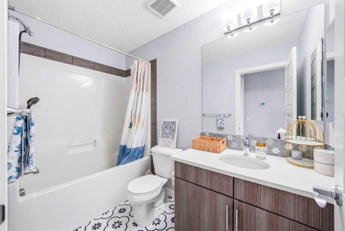 125 Evanston Hill Nw, Calgary, AB 