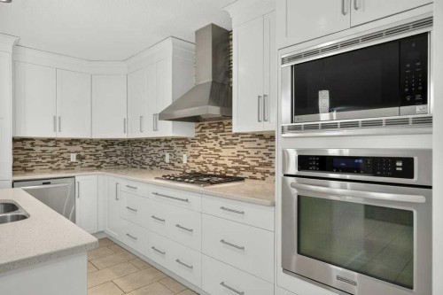 338 Panamount Drive Nw, Calgary, AB 