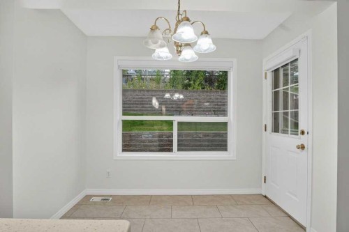 338 Panamount Drive Nw, Calgary, AB 