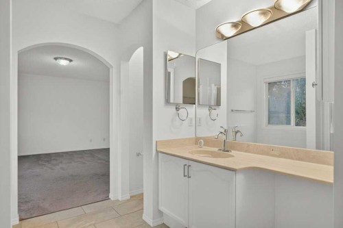 338 Panamount Drive Nw, Calgary, AB 