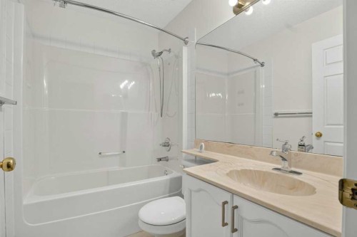 338 Panamount Drive Nw, Calgary, AB 