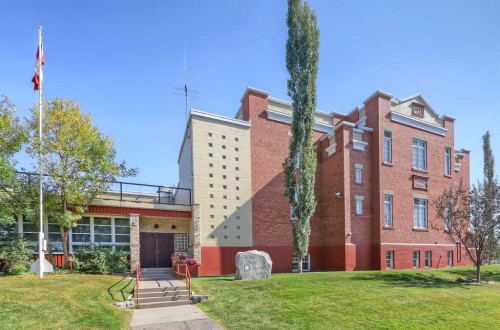 402-1010 Centre Avenue Ne, Calgary, AB 