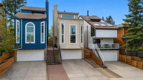 2033 21 Avenue Sw, Calgary, AB - Outdoor With Facade