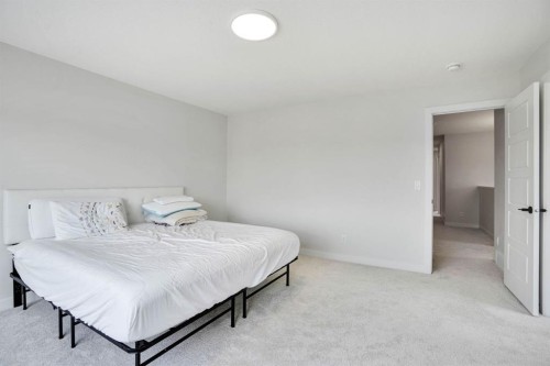 101 Wolf Hollow Terrace Se, Calgary, AB 