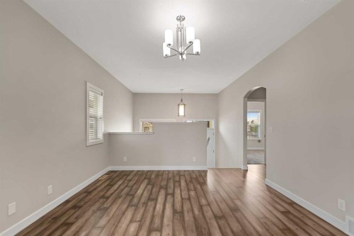 46 Village Crescent, Red Deer, AB 