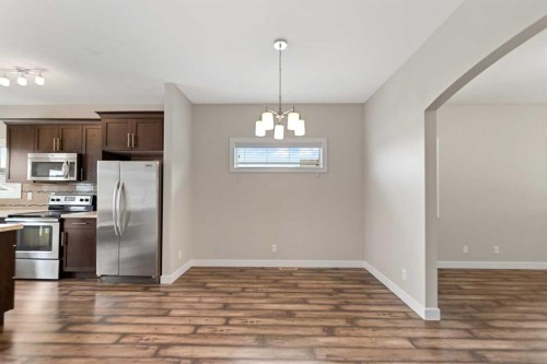 46 Village Crescent, Red Deer, AB 